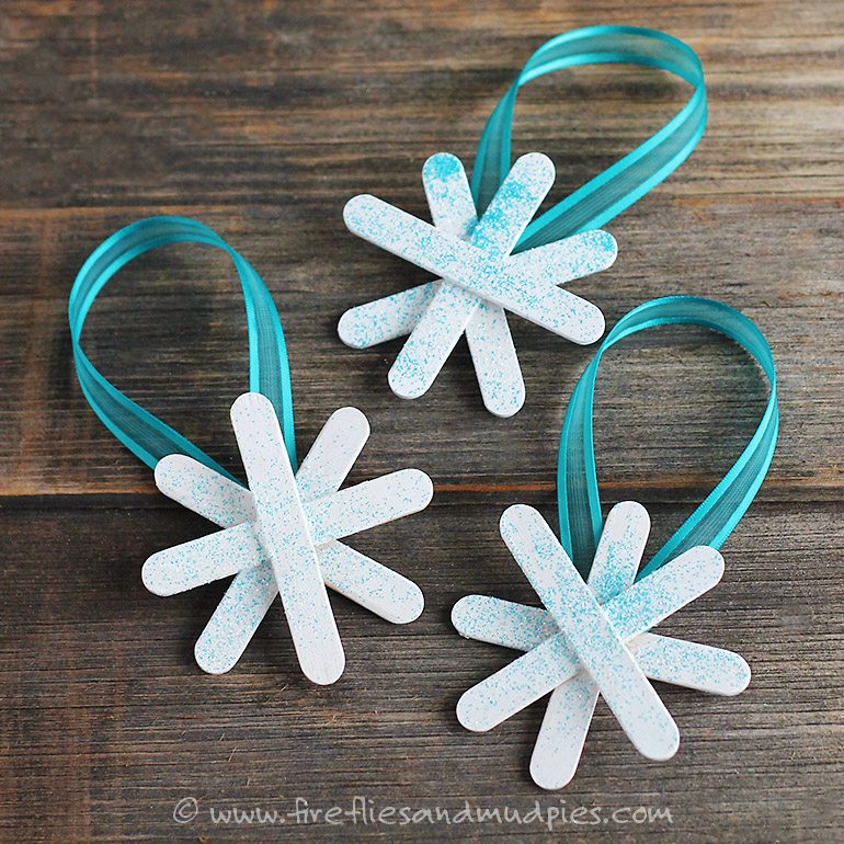 Frozen Inspired Snowflake Ornaments | Fireflies and Mud Pies