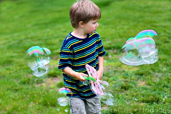 Use distilled water, glycerin, and Dawn to make the best bubbles for play!