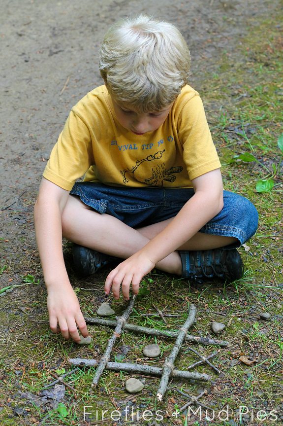 Create a Nature Inspired Tic-Tac-Toe Game with Natural Materials