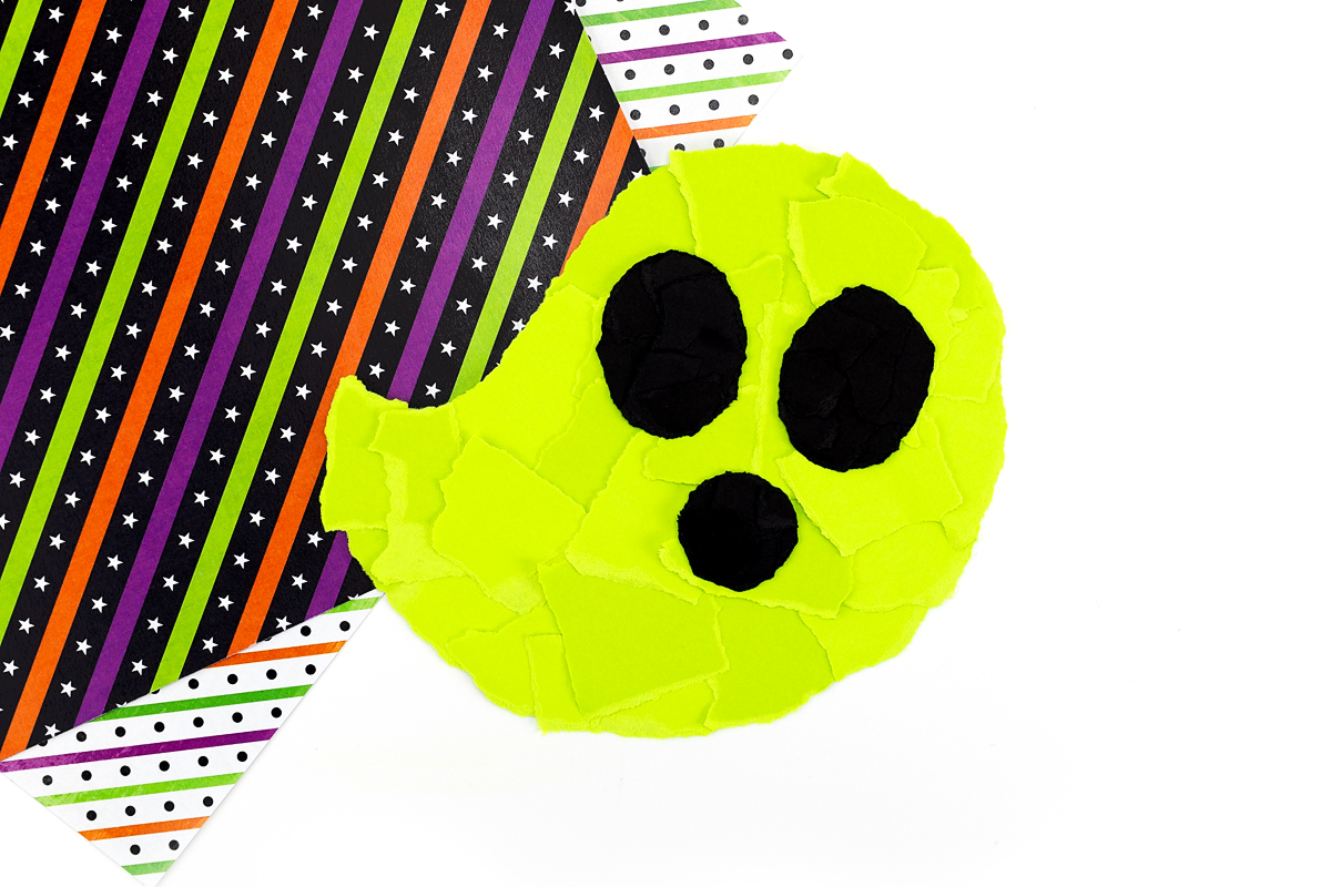 Finished Preschool Ghost Craft for kids.