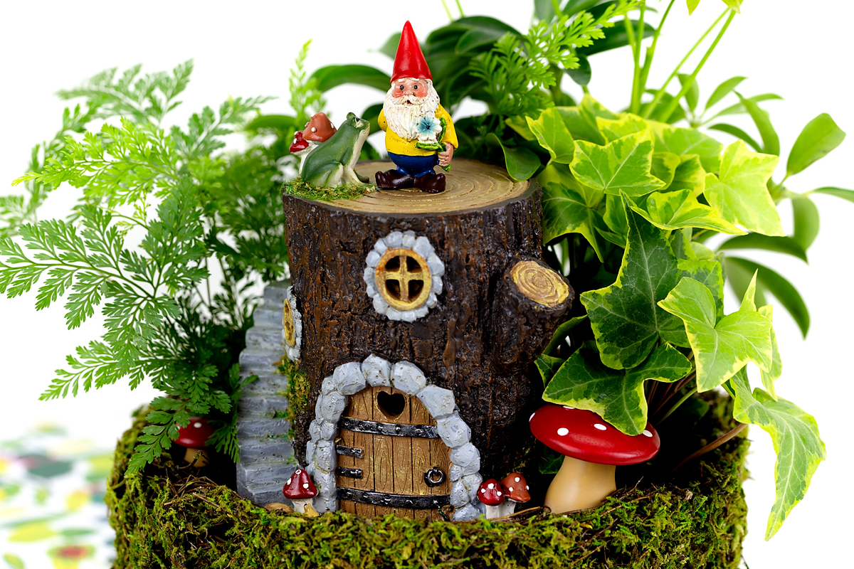 Finished fairy garden for kids.