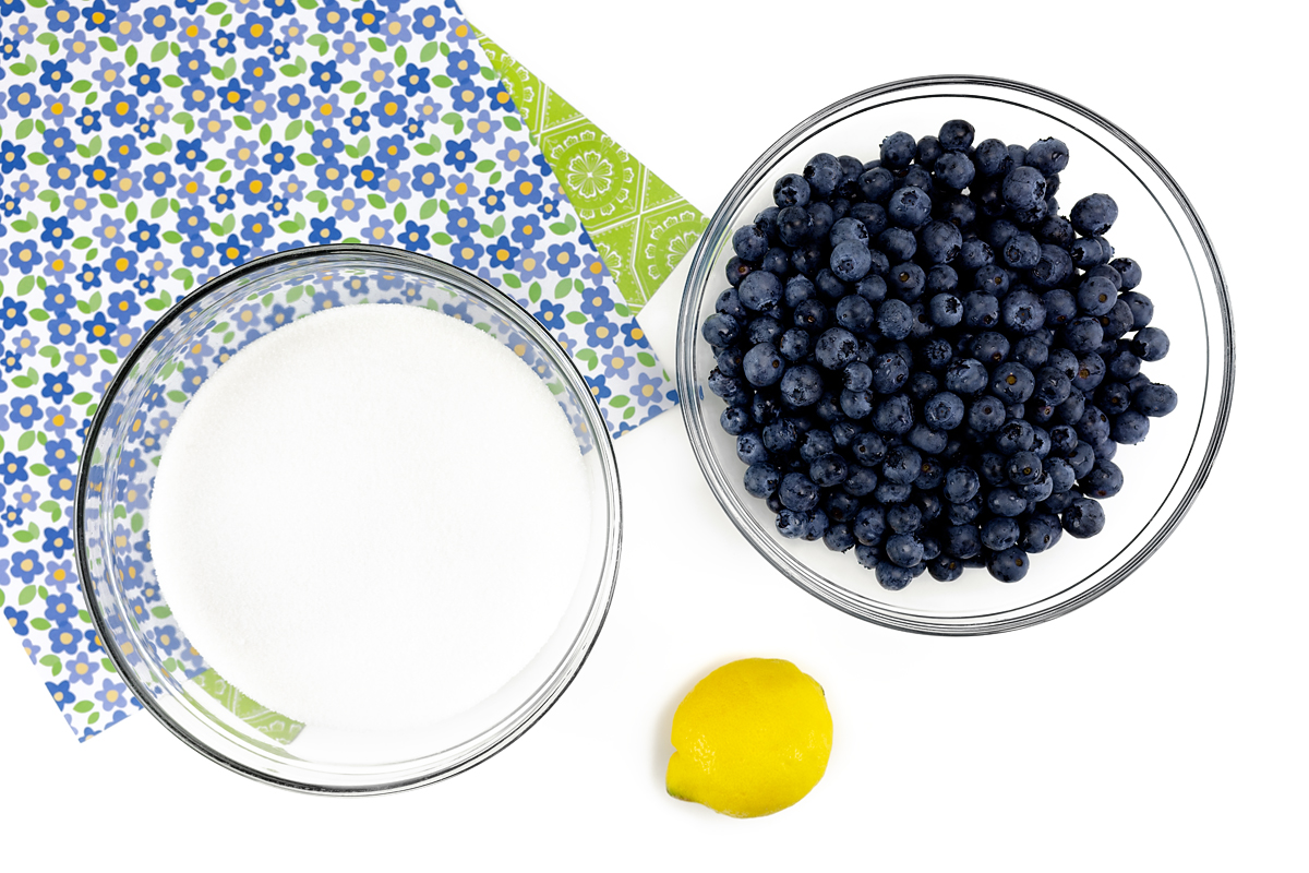 Ingredients needed for blueberry jam.