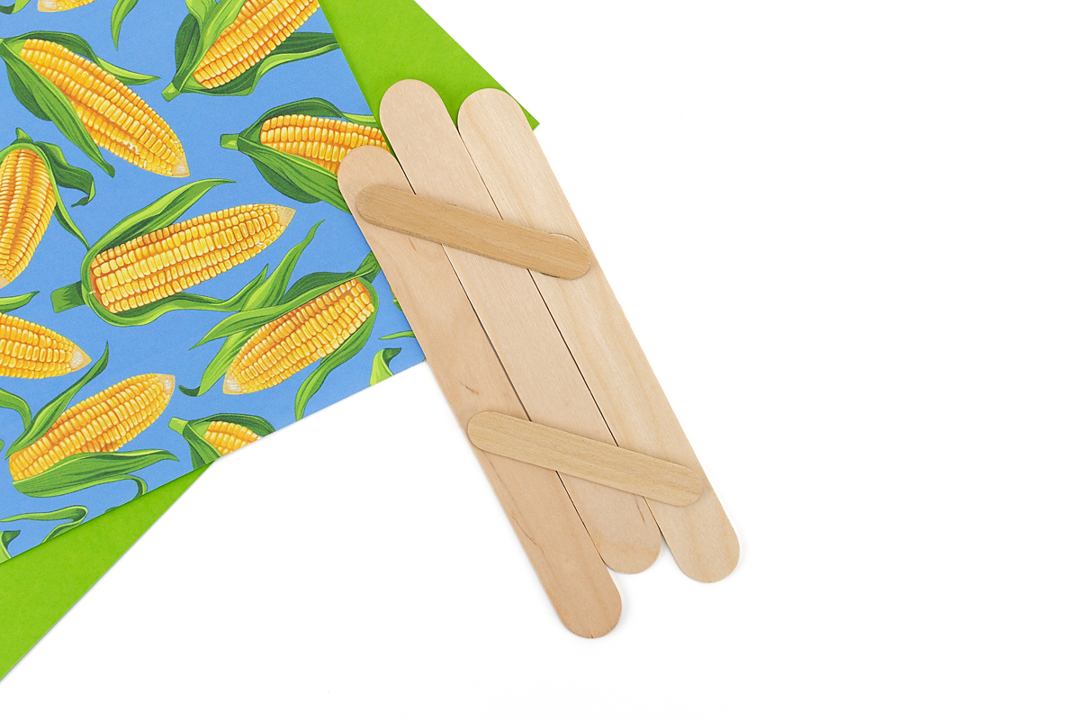 Base for popsicle stick corn craft.