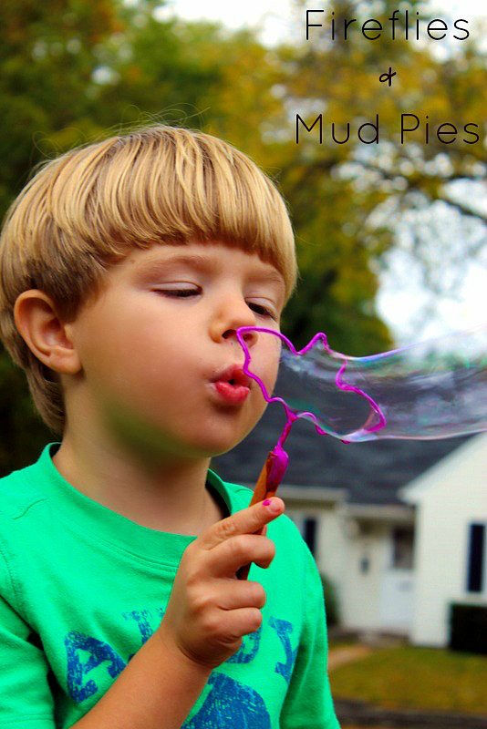 Bat Halloween Bubble Wands - Fireflies and Mud Pies