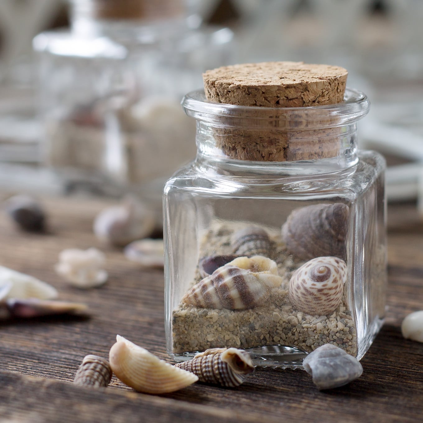 This Simple Beach Keepsake Craft is the perfect DIY souvenir for kids to remember their special seaside adventure!