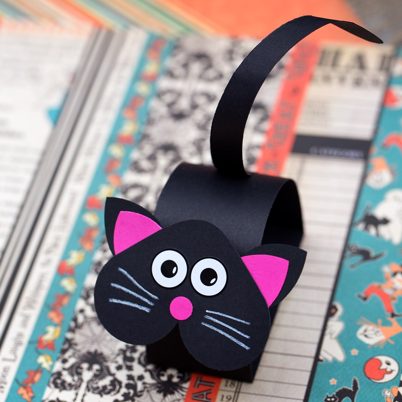 How to Make a Paper Bobble Head Black Cat Craft