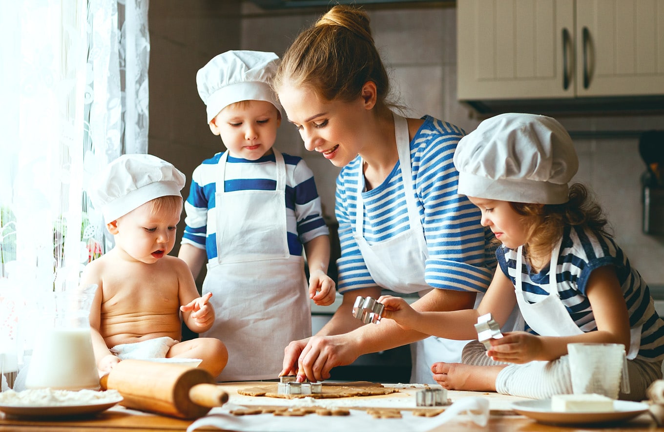 Kết quả hình ảnh cho child cook