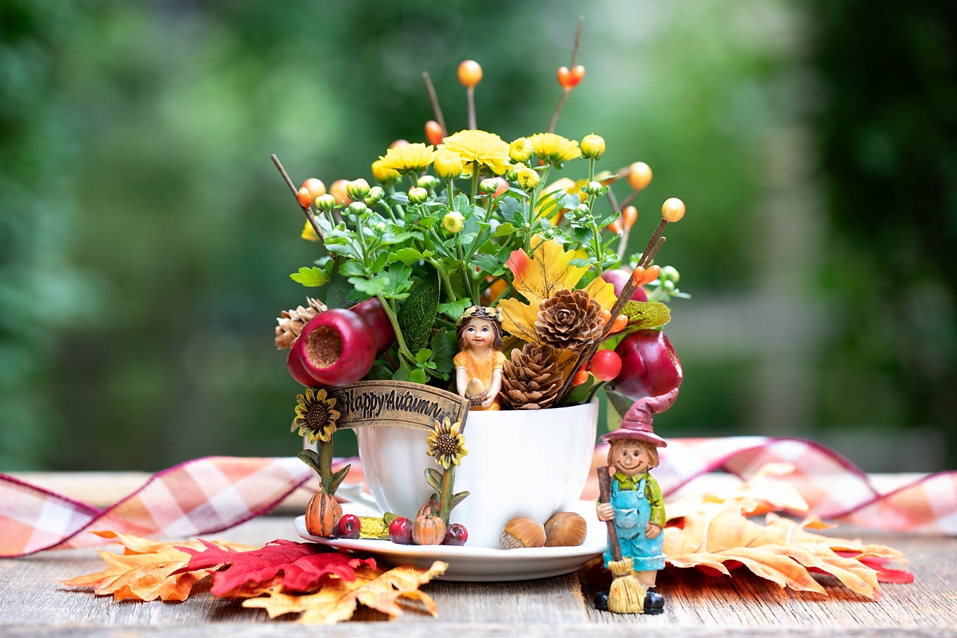 DIY Fall-Inspired Teacup Garden