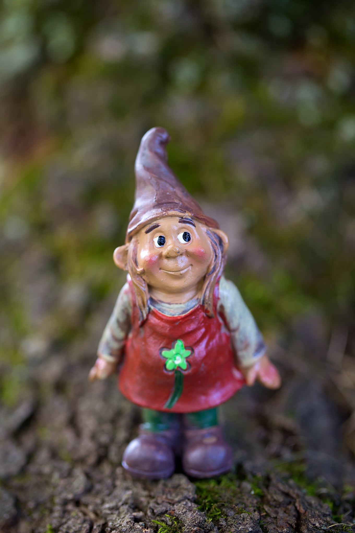 Backyard gnome homes invite children into a magical world where creative play is limitless. Get outside to play with your kids and release your inner child!