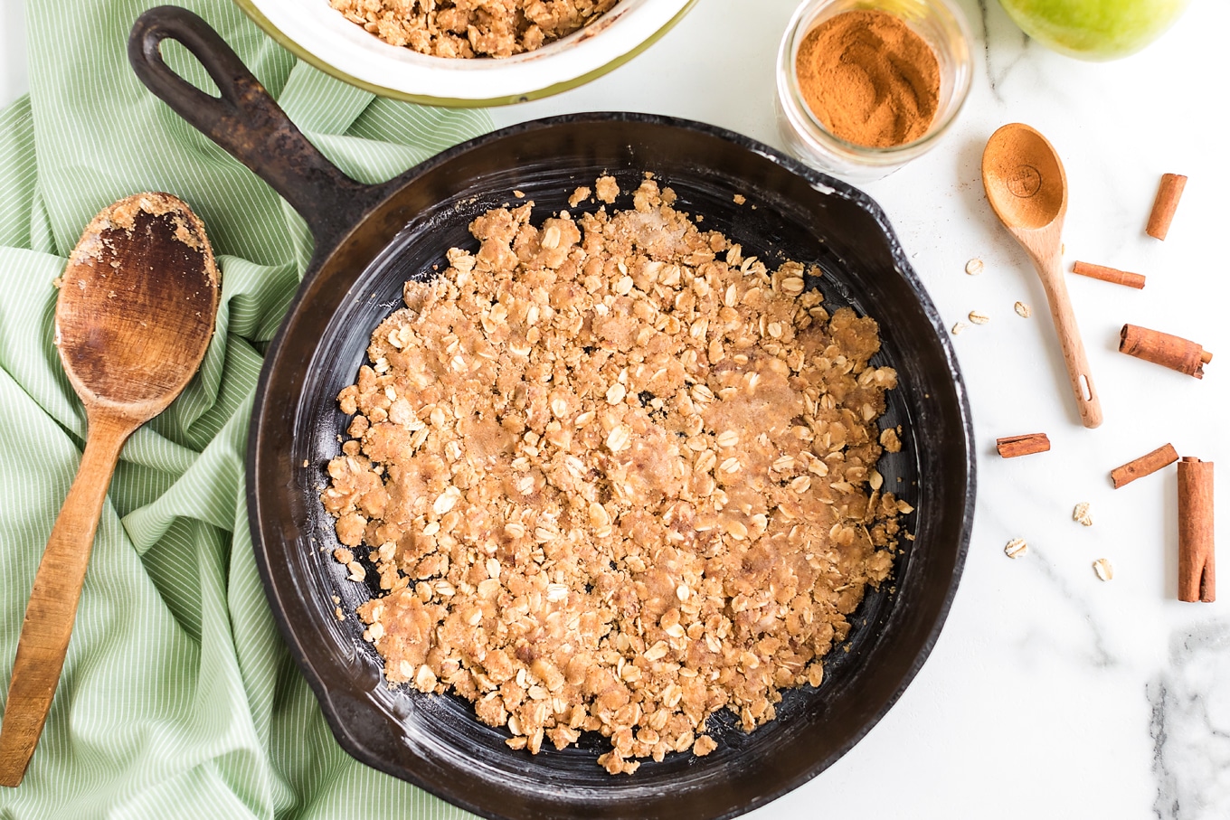 Apple Crisp Crust in Pan