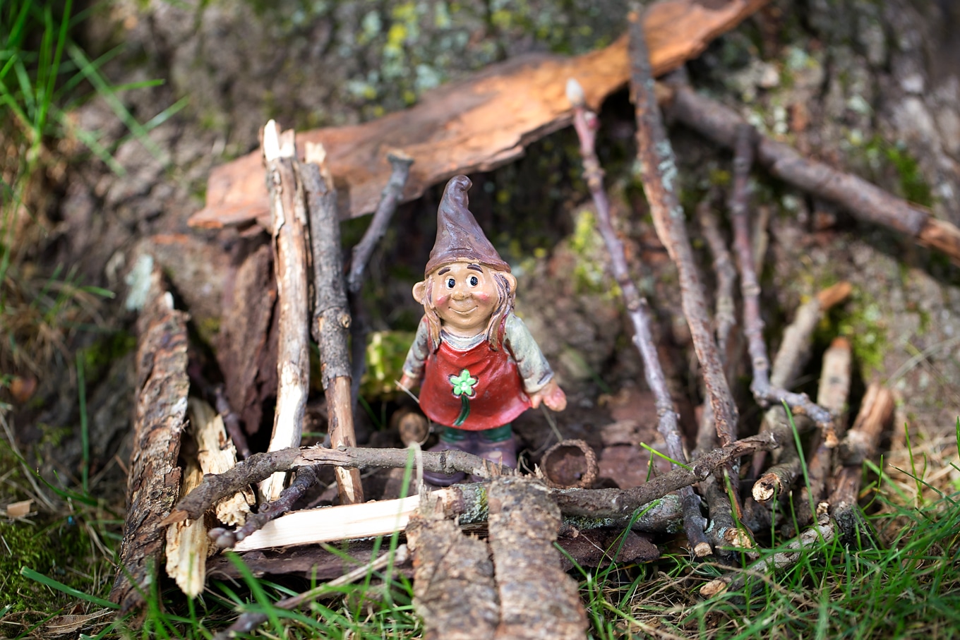 Gnome and Fairy Home Building on a Nature Walk Gnome and Fairy Home Building on a Nature Walk