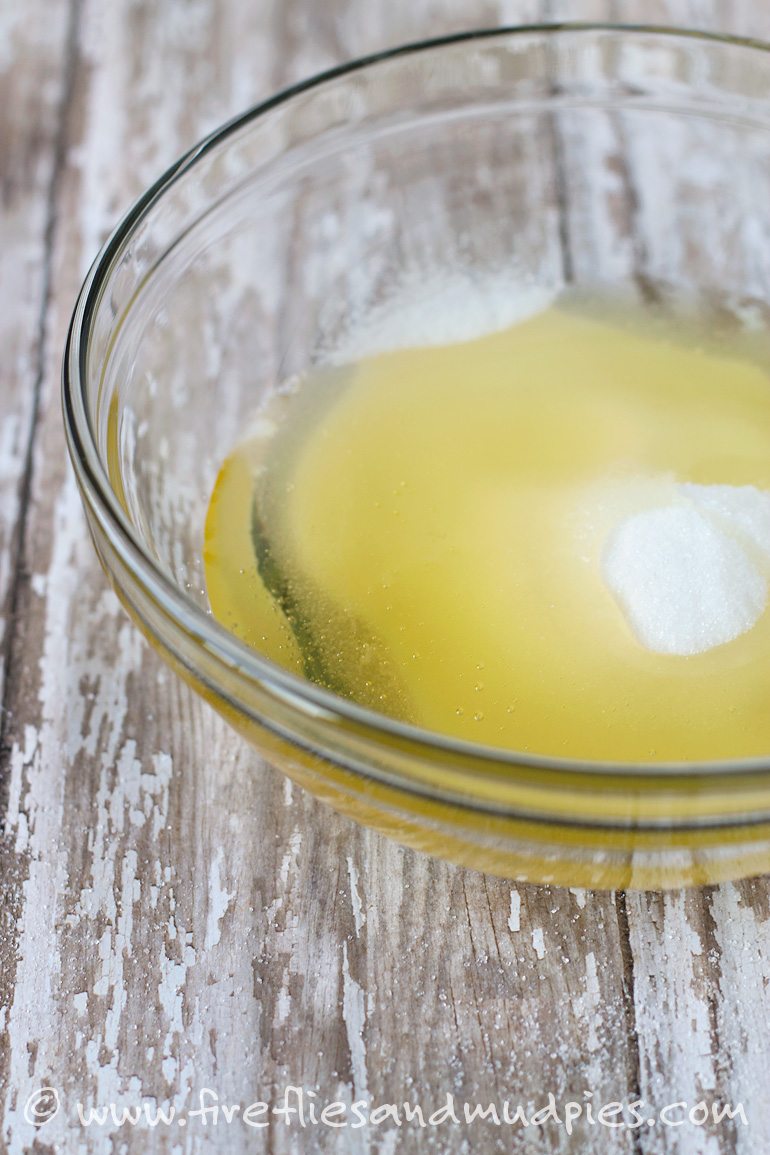 Learn to make an amazing Honey Facial Mask/Scrub! | Fireflies and Mud Pies