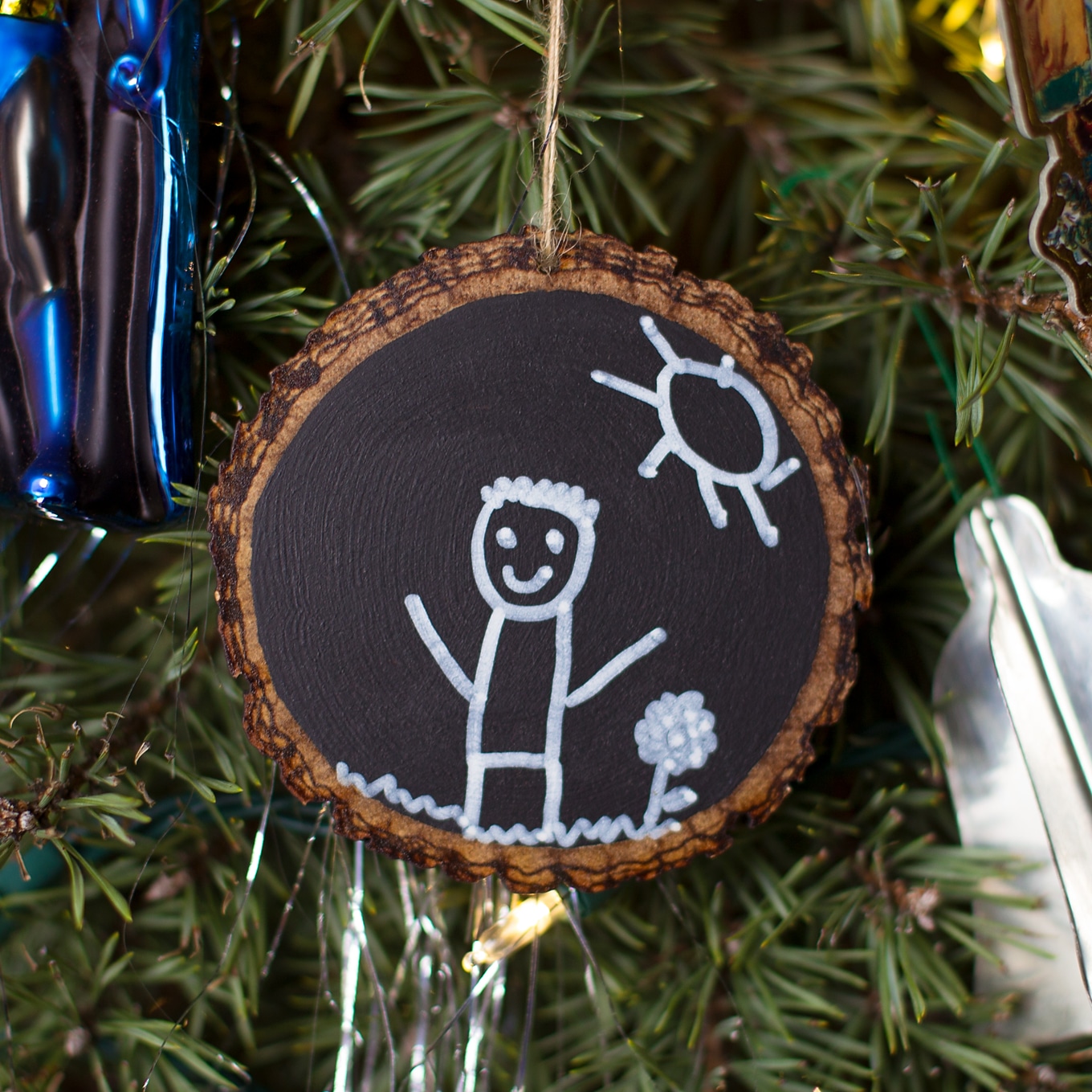 Easy Keepsake Chalkboard Ornament for Kids