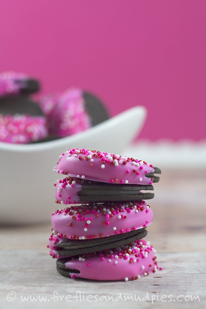Valentine Oreo Cookies | Fireflies and Mud Pies