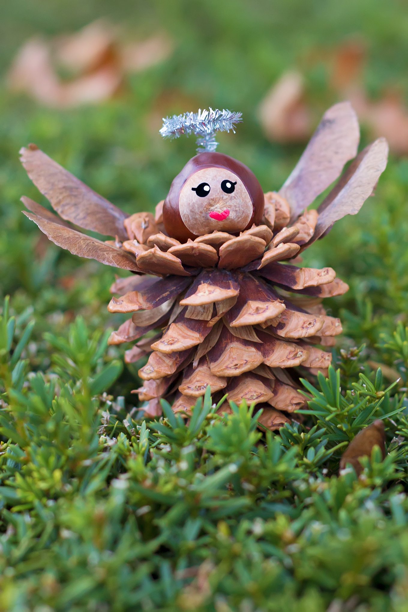 Pinecone Angels Pinecone Angel Ornaments are a charming Christmas nature craft for kids. This ornament is simple, sweet, and fun for crafters of all ages.