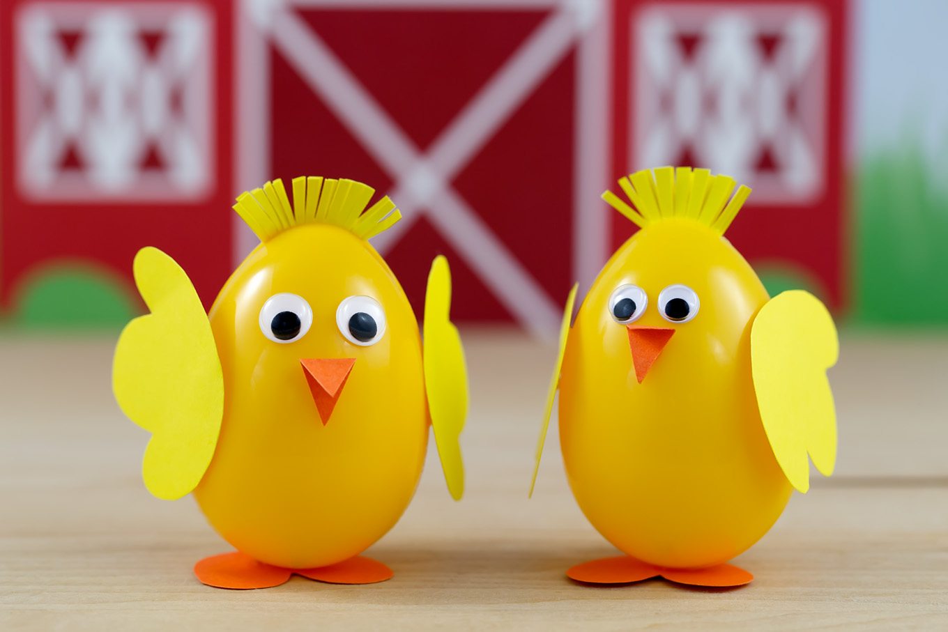 Plastic Egg Chicks