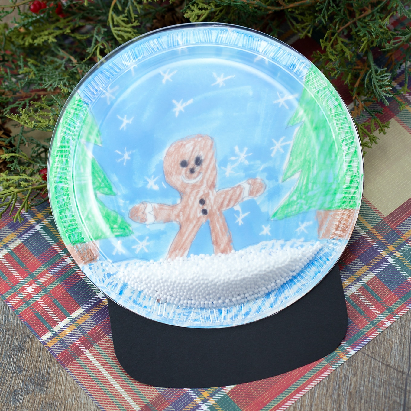 This Plastic Plate Snow Globe Craft is Perfect for School or Home This Plastic Plate Snow Globe Craft is Perfect for School or Home