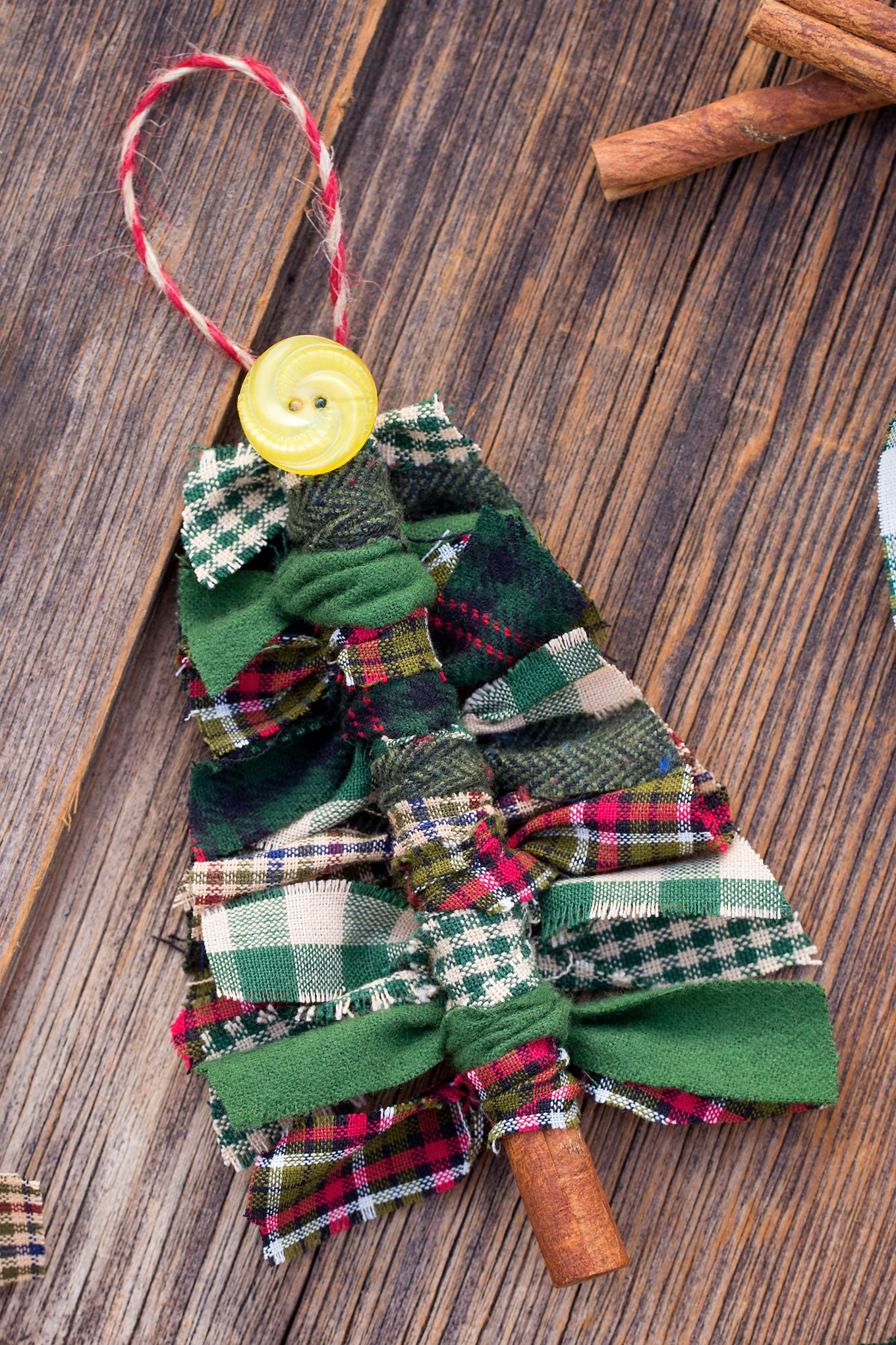 Learn how to Make Fabric Tree Ornaments for Christmas