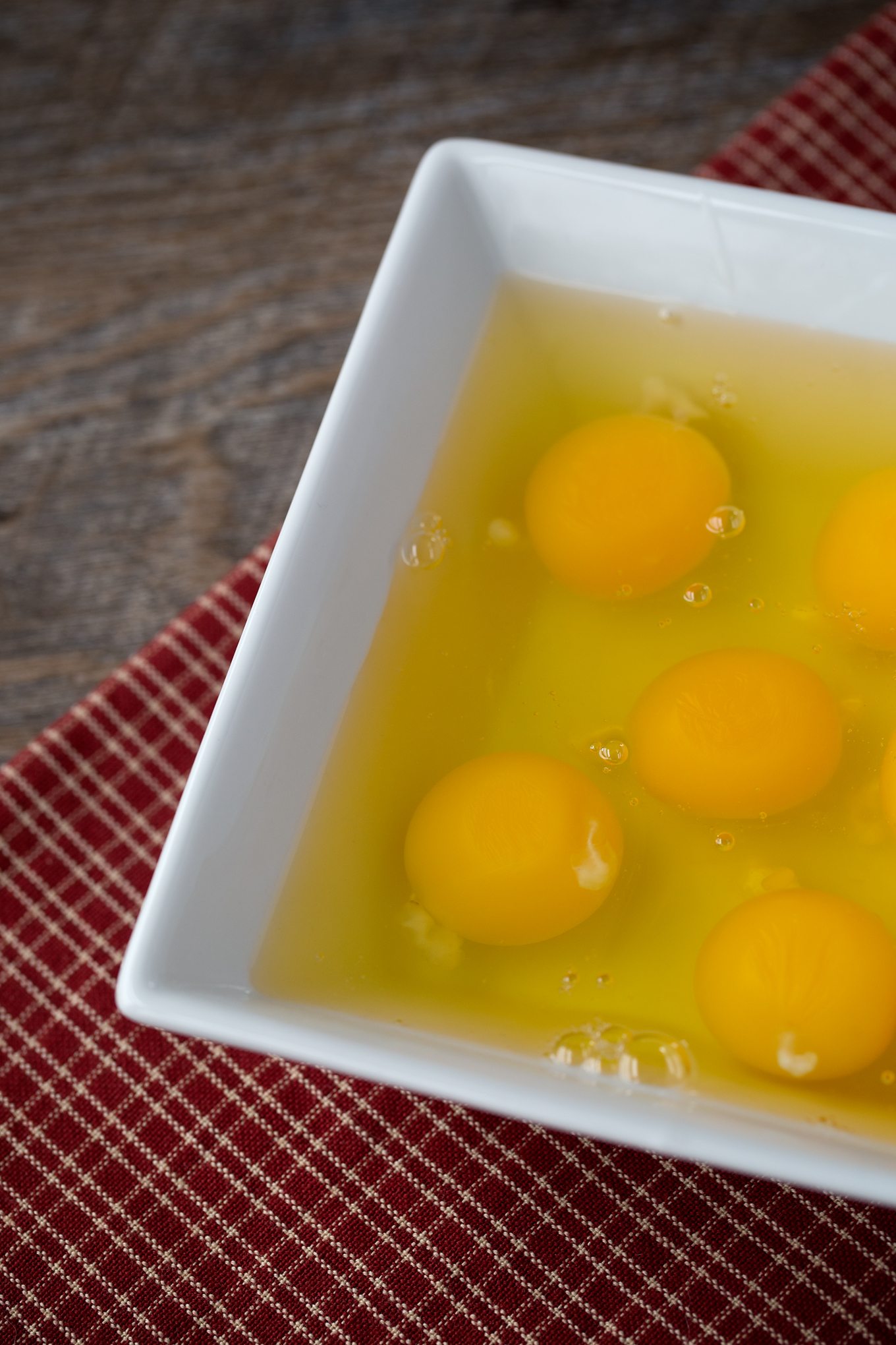 Fresh Eggs in Bowl