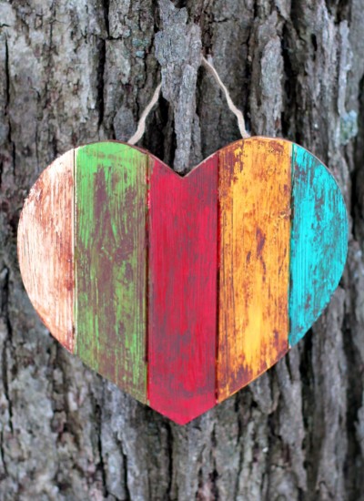 Antiqued Wooden Hearts