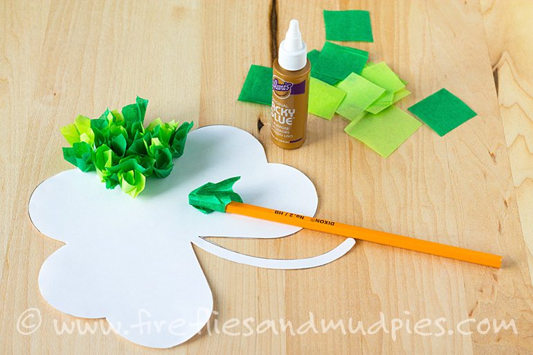 Free Printable Shamrock Craft | Fireflies and Mud Pies