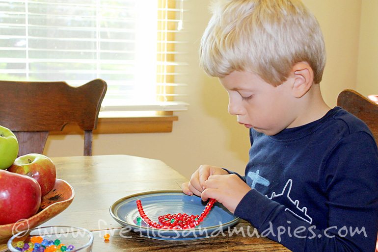 Making Apple Suncatchers | Fireflies and Mud Pies